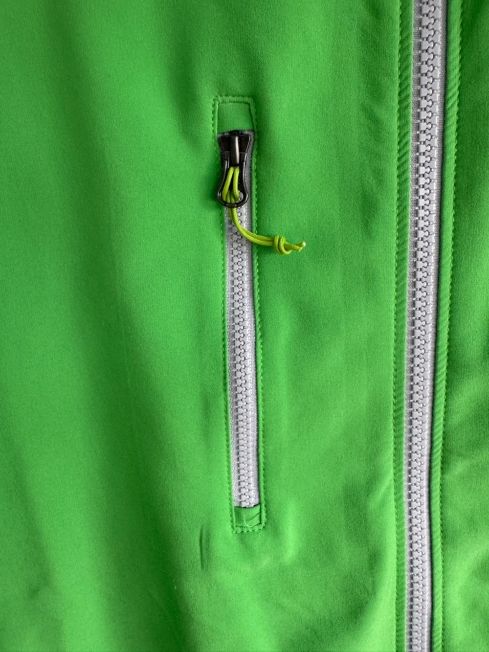 Peter Millar Mens E4 Performance Windbreaker Full Zip
Vest Size Medium Like New - Picture 3 of 6